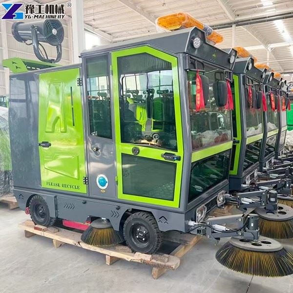 Street Sweeping Machine